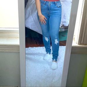 Hollister high rise super skinny jeans